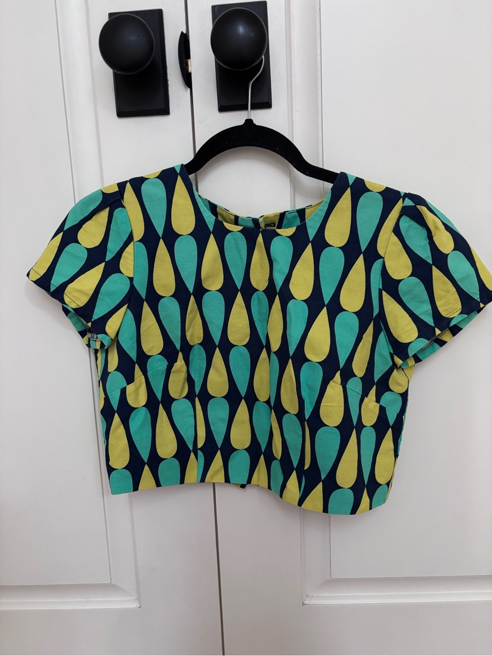 MADE IN CANADA colourful cropped t shirt with buttons